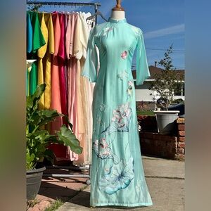 $65 Embroidered Traditional Ao Dai